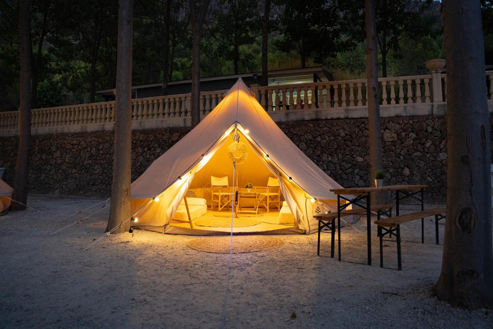 Kampaoh Cova Negra Hotel Marchuquera ภายนอก รูปภาพ
